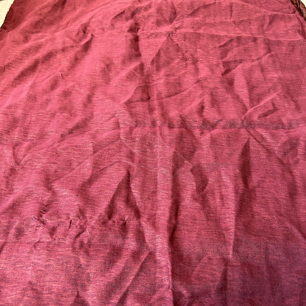 Table Runner - Picture 3 of 9